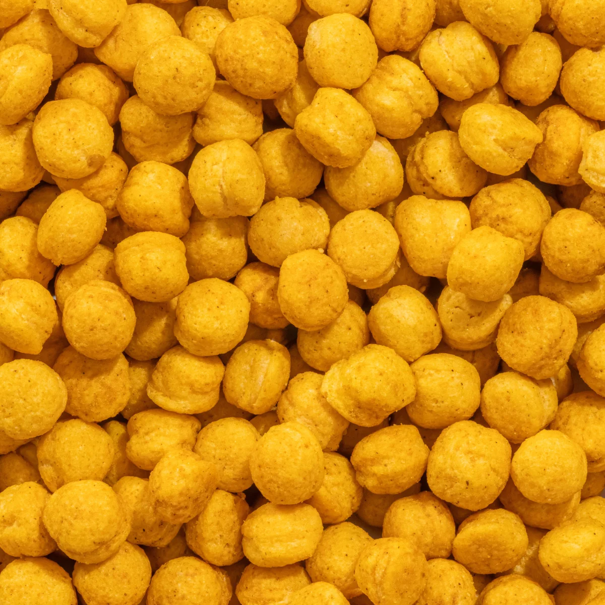 Makrobillede af NutriPurs ristede kikærtesnacks “Mexico Taco”.