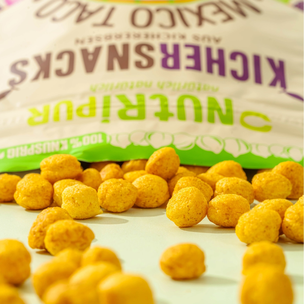 Detaljebillede af emballagen og de ristede kikærtesnacks “Mexico Taco”.