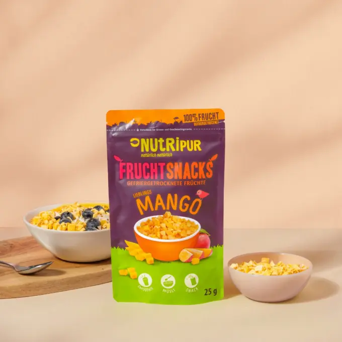 Billedet viser frysetørrede mango liggende i skåle
