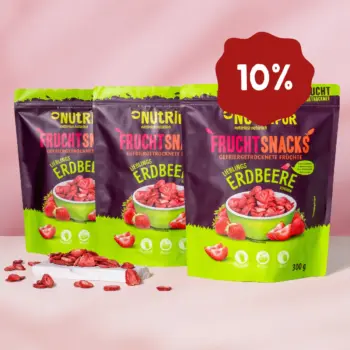 Her er et produktbillede af frysetørrede jordbær i en tre-pak (3x300 gram).