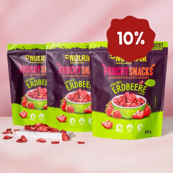 Her er et produktbillede af frysetørrede jordbær i en tre-pak (3x300 gram).