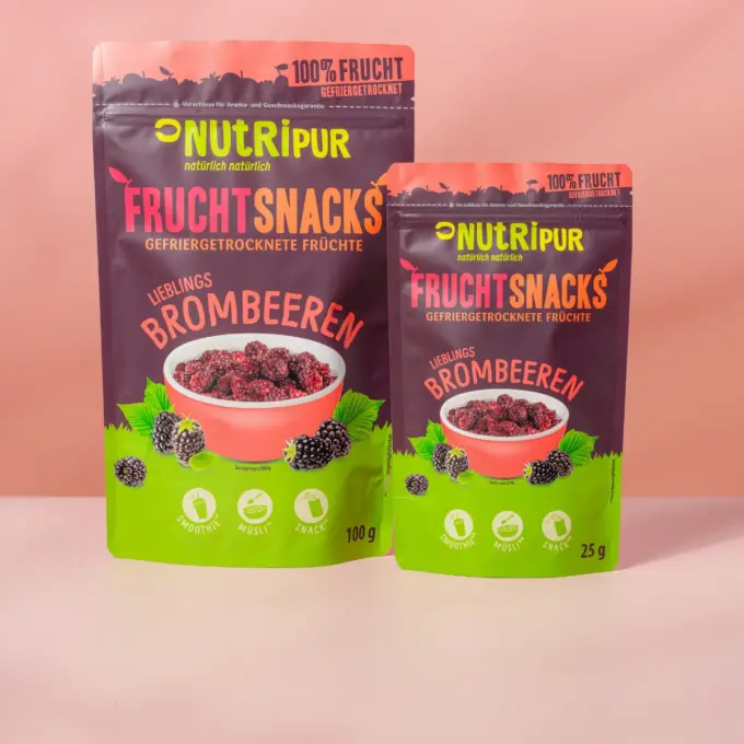 Her er et billede af de varianter af frysetørrede brombær, som NutriPur tilbyder til salg.